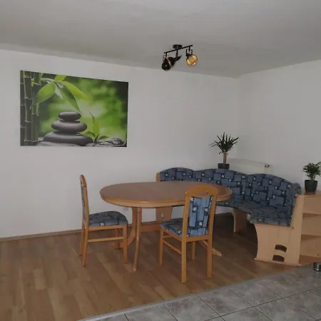 Kleines Gemuetliches Monteurzimmer * Dresden